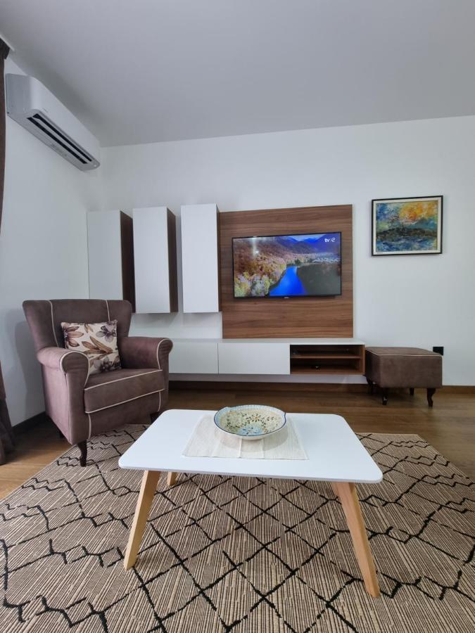 Fantastic New Centre Apartment Podgorica Exterior foto
