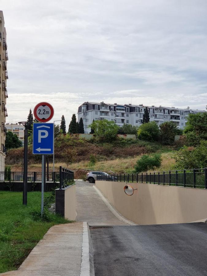 Fantastic New Centre Apartment Podgorica Exterior foto