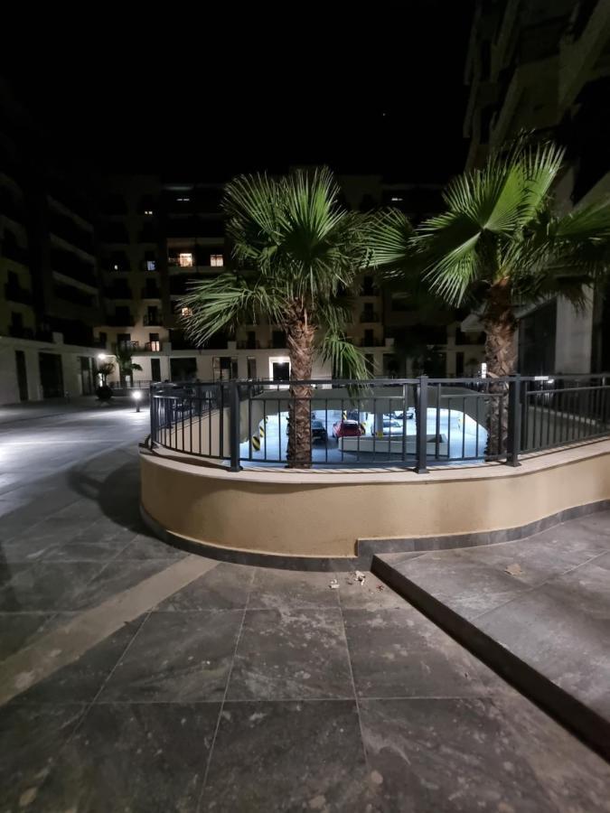 Fantastic New Centre Apartment Podgorica Exterior foto